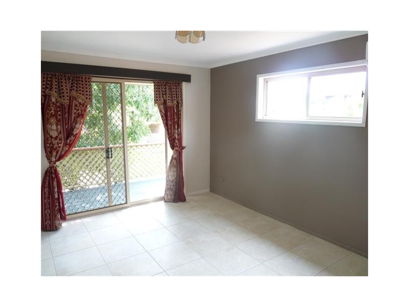 2/20 Colburn Avenue, Victoria Point QLD 4165