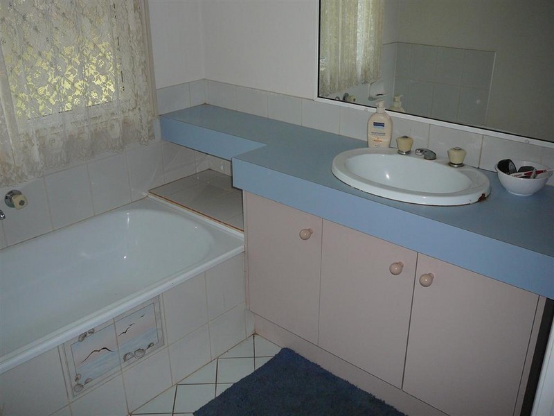 6 Camellia Court, Victoria Point QLD 4165