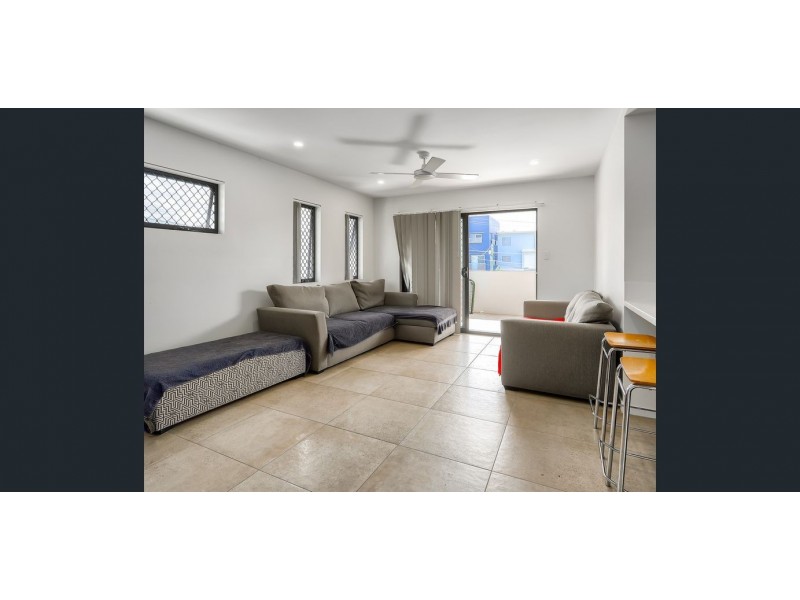 Unit 3/11 University Road, Mitchelton QLD 4053