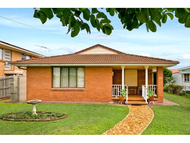 32 Base Street, Victoria Point QLD 4165