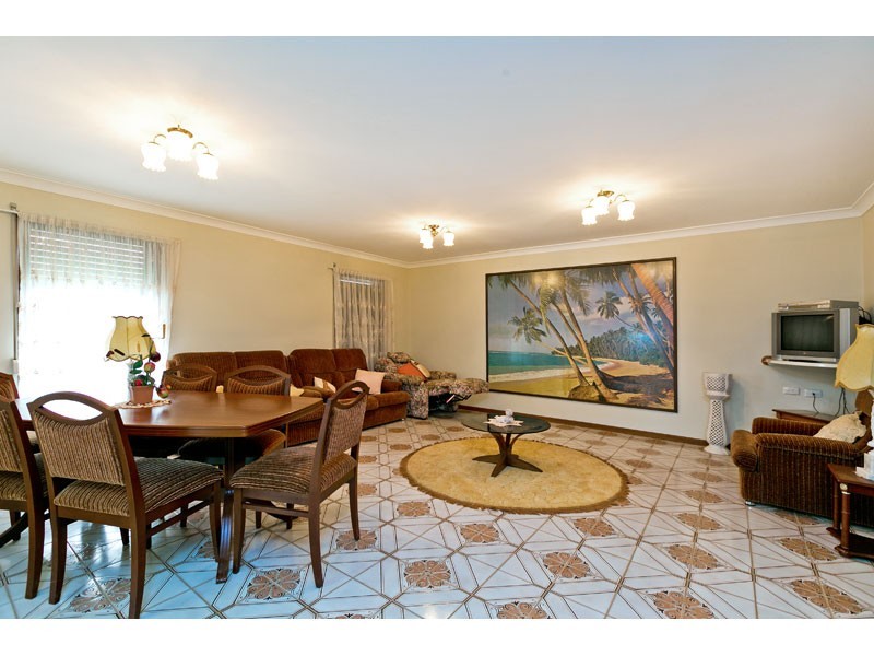 32 Base Street, Victoria Point QLD 4165