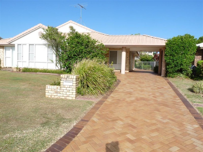 37 Orana Esplanade, Victoria Point QLD 4165