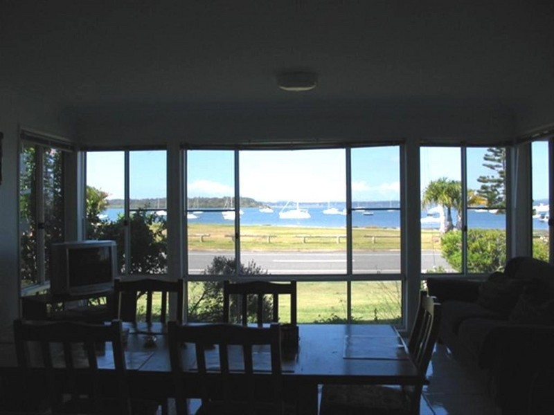 37 Orana Esplanade, Victoria Point QLD 4165