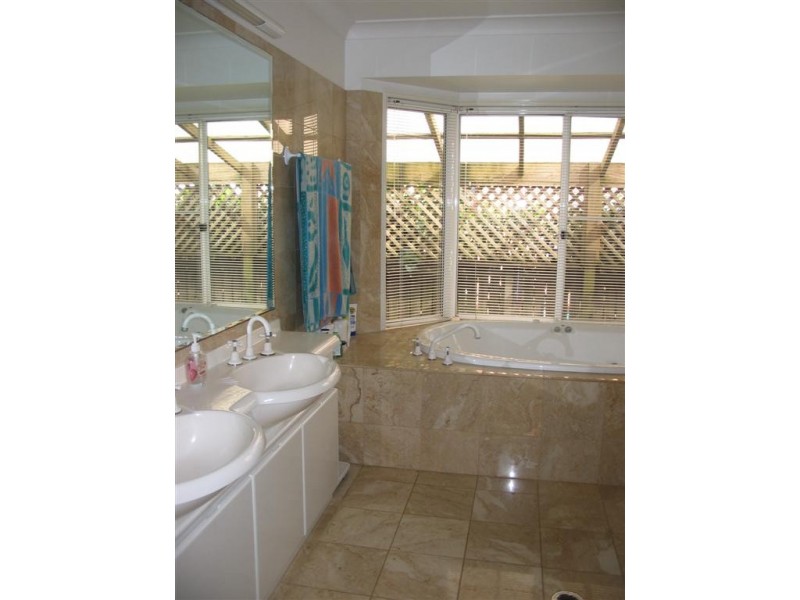 37 Orana Esplanade, Victoria Point QLD 4165