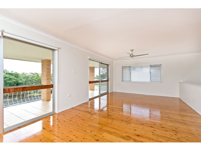 15 Allen Street, Victoria Point QLD 4165
