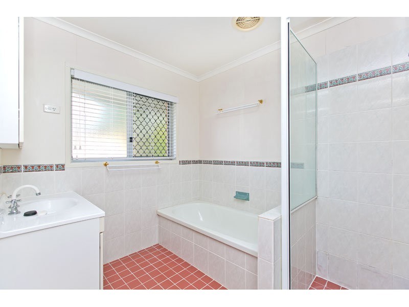 15 Allen Street, Victoria Point QLD 4165