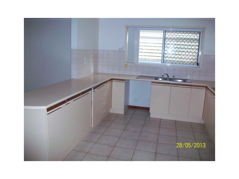 4 Beach Court, Victoria Point QLD 4165