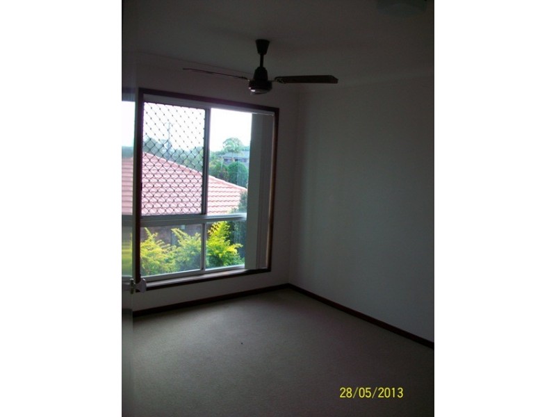 4 Beach Court, Victoria Point QLD 4165