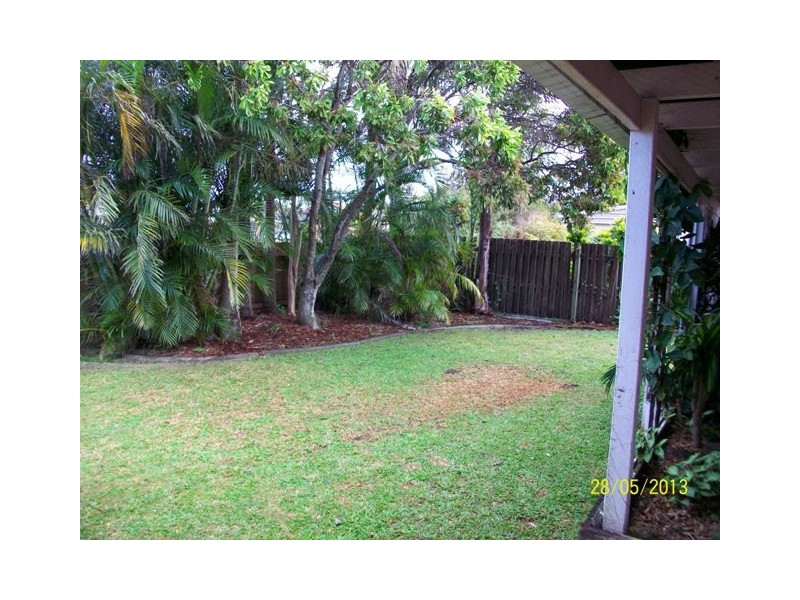 4 Beach Court, Victoria Point QLD 4165
