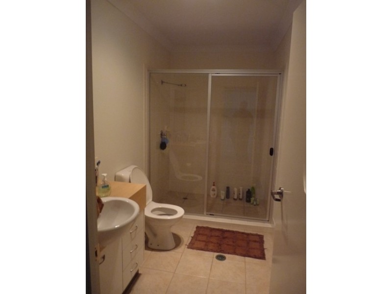 3/127 Colburn Avenue, Victoria Point QLD 4165