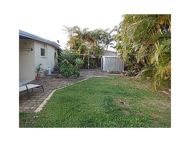 4 Sherlock Street, Victoria Point QLD 4165