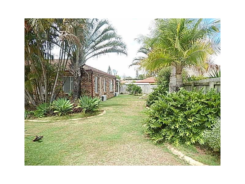62 Fryar Street, Victoria Point QLD 4165