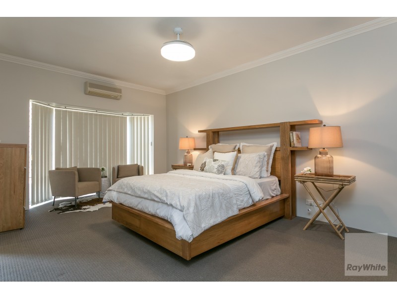 20 Cove Court, Victoria Point QLD 4165