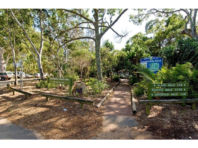 Coochiemudlo Island QLD 4184