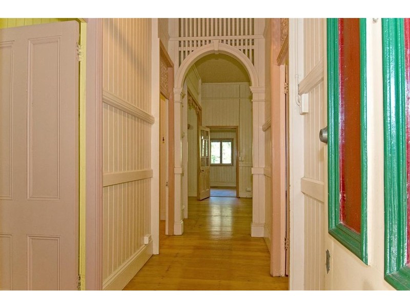 Coochiemudlo Island QLD 4184