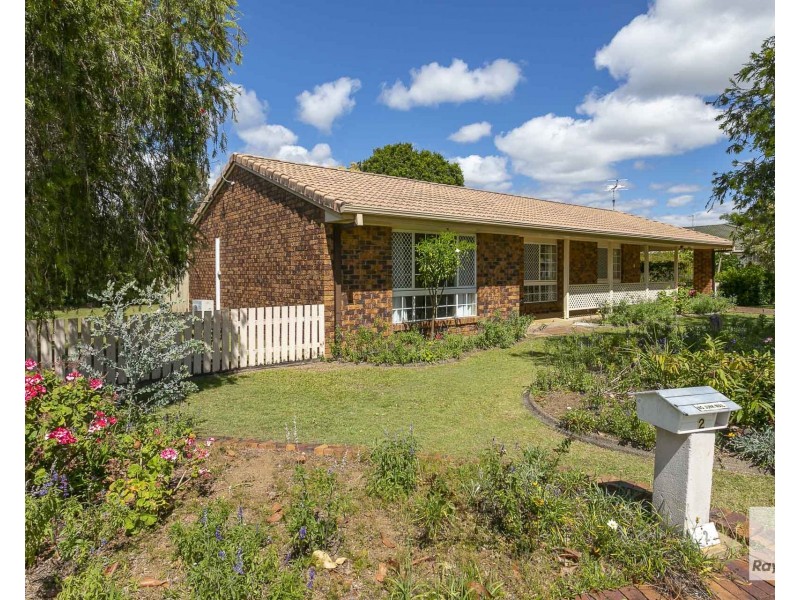 2 Regal Court, Victoria Point QLD 4165