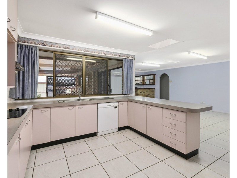 108 Benfer Road, Victoria Point QLD 4165