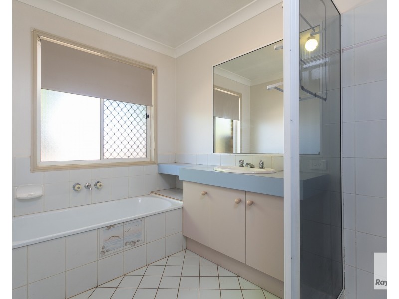 6 Camellia Court, Victoria Point QLD 4165