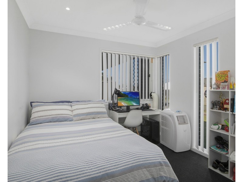 47 Unwin Road, Redland Bay QLD 4165