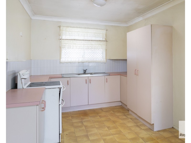 8 Hettwer Court, Victoria Point QLD 4165