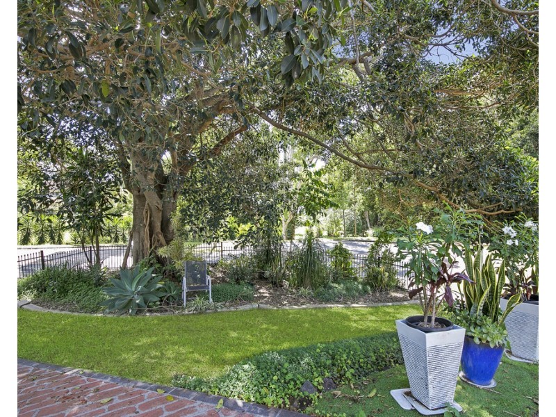 2/251 Queen Street, Cleveland QLD 4163