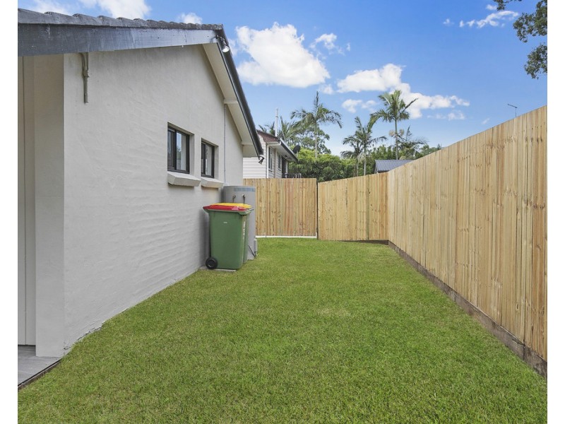 23 Currawong Drive, Birkdale QLD 4159