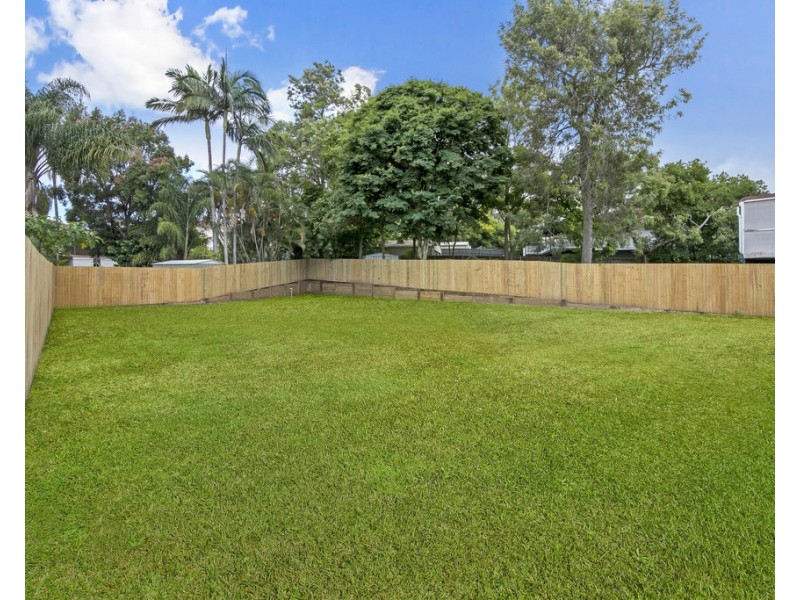 23a Currawong Drive, Birkdale QLD 4159