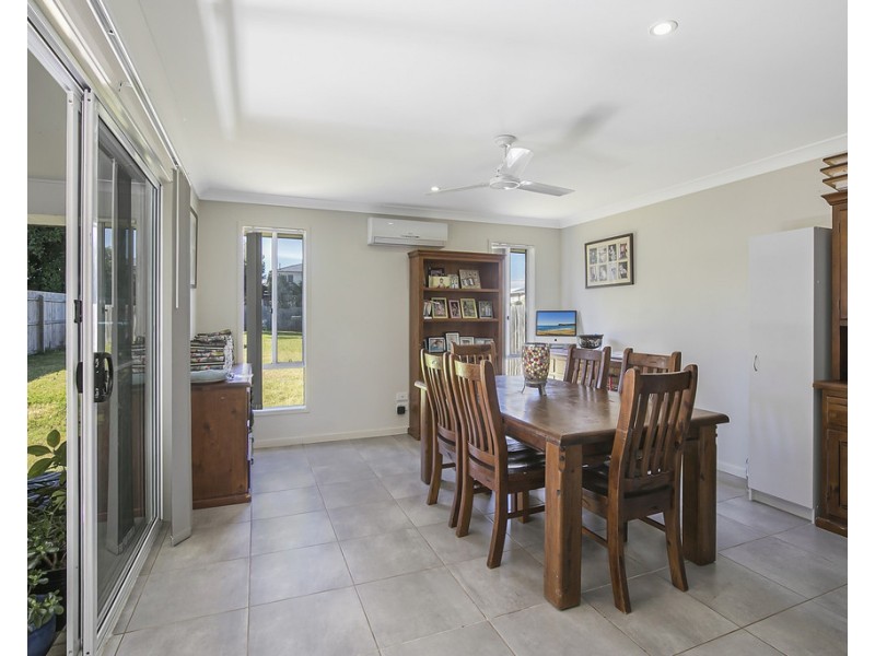 3 Base Street, Victoria Point QLD 4165
