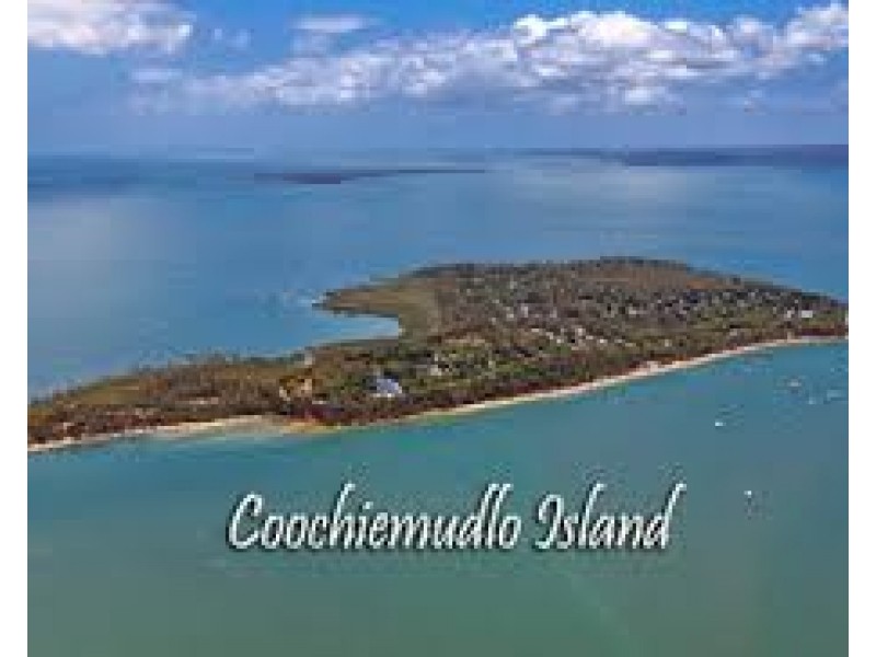 24 Pullen Street, Coochiemudlo Island QLD 4184