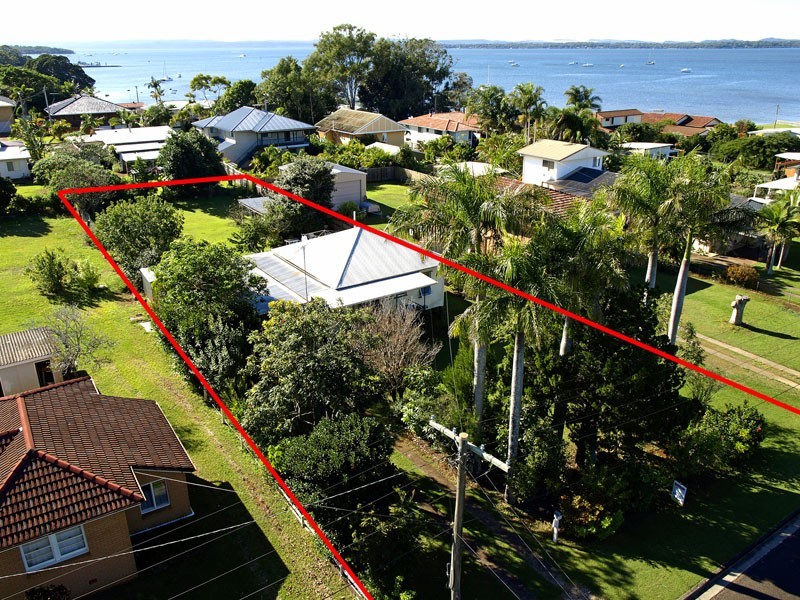 7 Base Street, Victoria Point QLD 4165