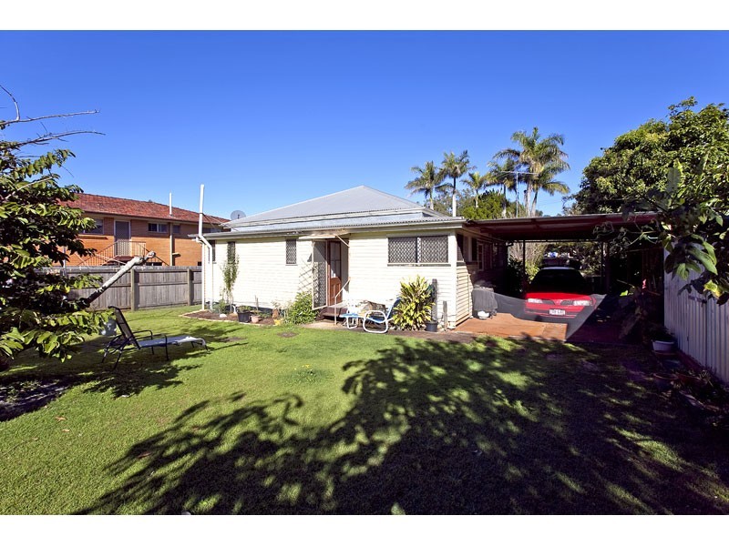 7 Base Street, Victoria Point QLD 4165