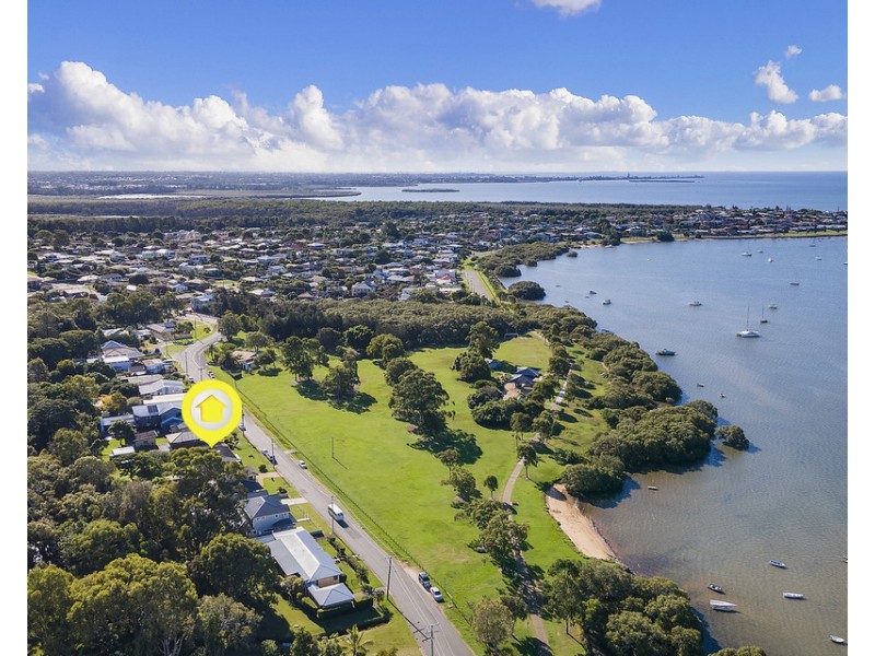 31 Wilson Esplanade, Victoria Point QLD 4165