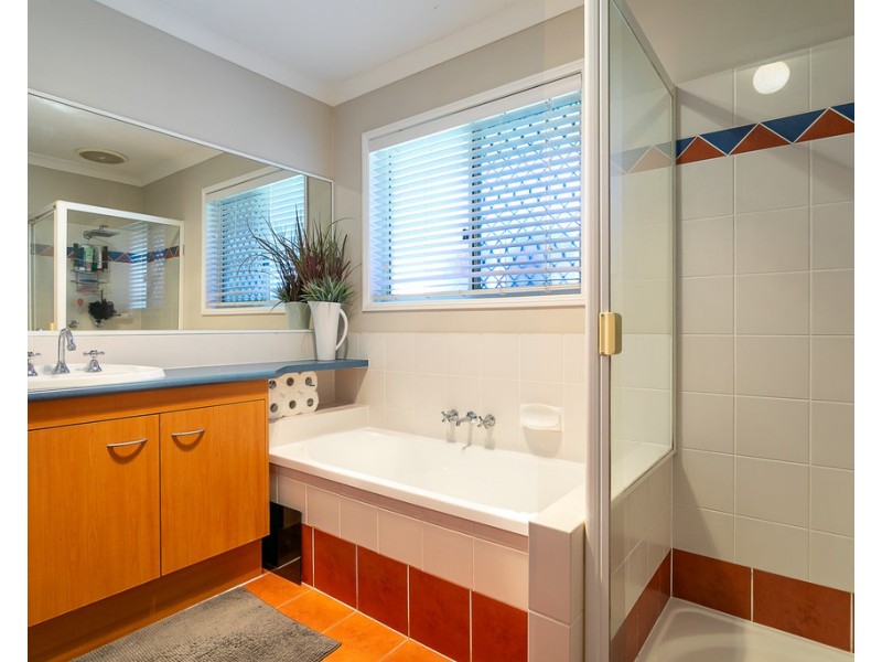 3 Kestrel Court, Victoria Point QLD 4165