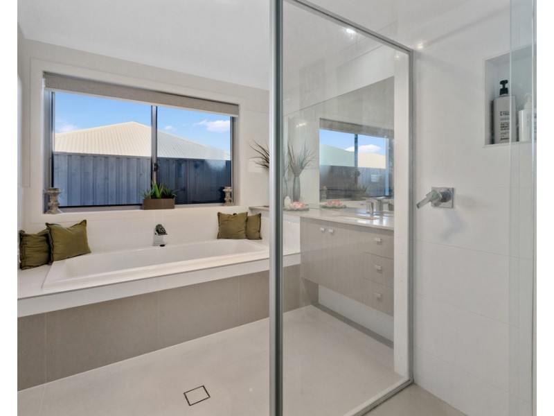 11 Bouquet Street, Mount Cotton QLD 4165