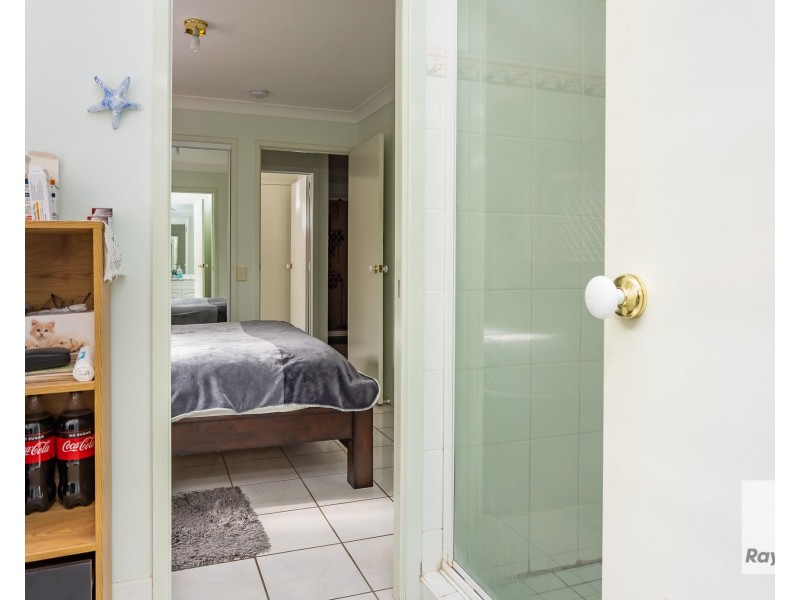 4 Kestrel Court, Victoria Point QLD 4165