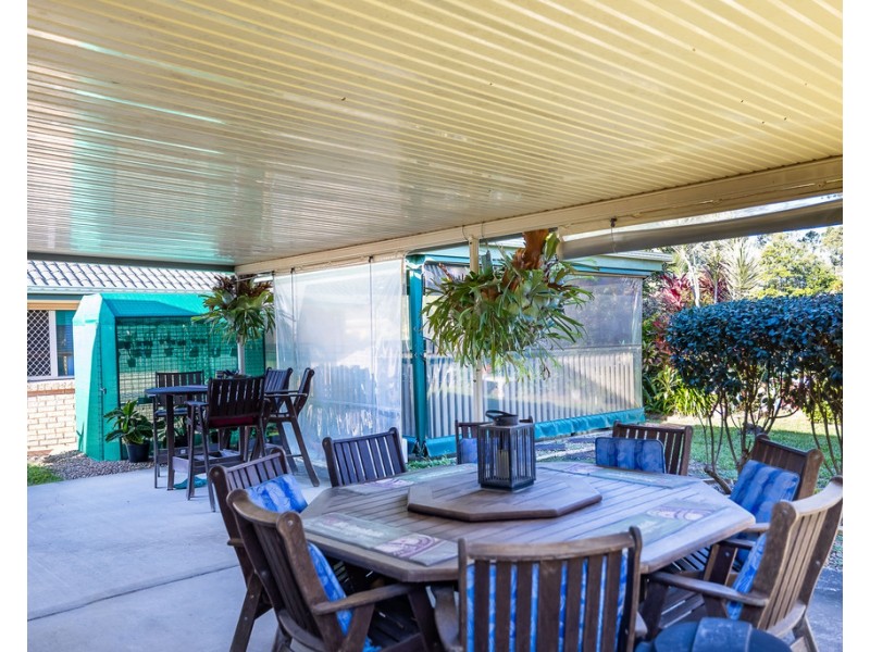 4 Kestrel Court, Victoria Point QLD 4165