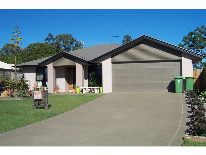 5 Caswell Crescent, Redland Bay QLD 4165