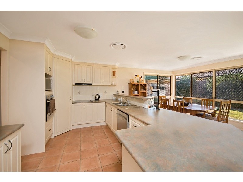 13 Thornlands Road, Thornlands QLD 4164