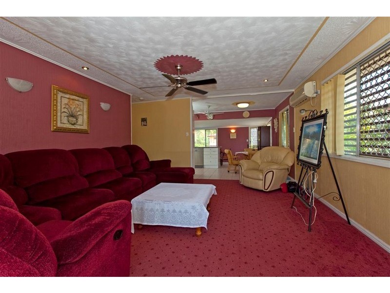 18 Cavell Street, Birkdale QLD 4159