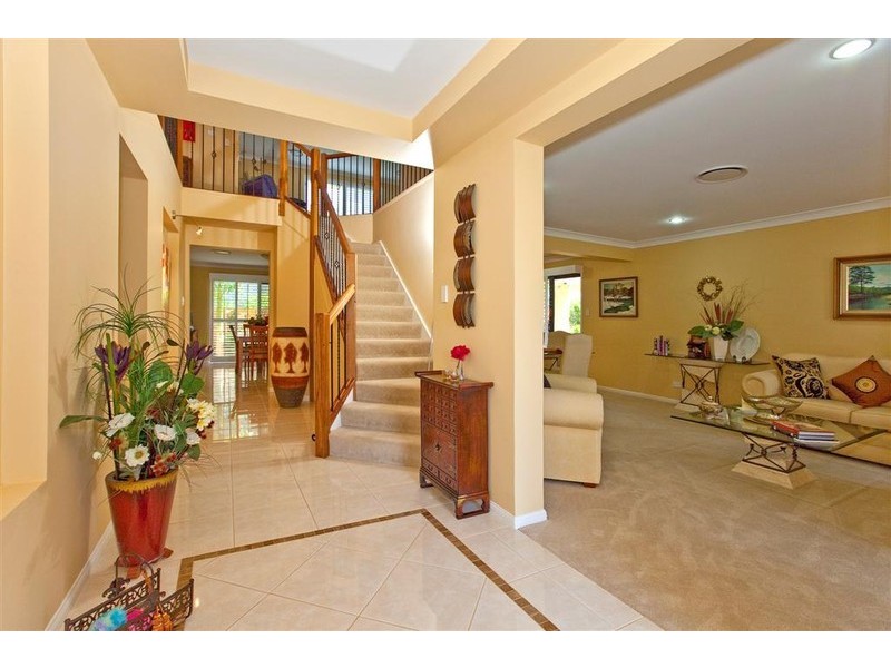 3 Bellamy Close, Redland Bay QLD 4165
