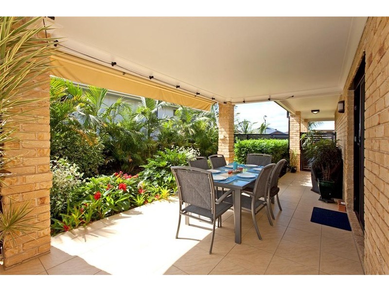 3 Bellamy Close, Redland Bay QLD 4165