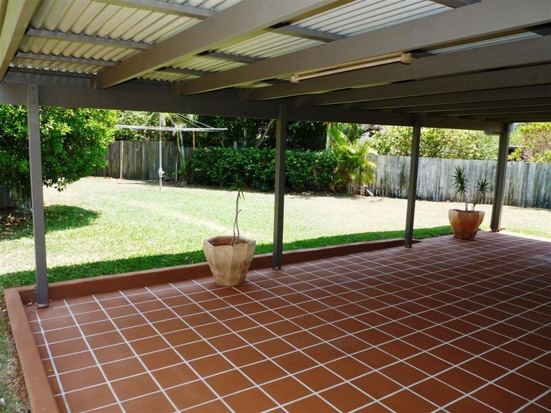 21 High View Drive, Cleveland QLD 4163