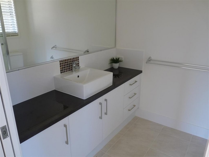 Victoria Point QLD 4165