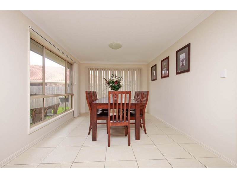 37 Ebony Crescent, Redland Bay QLD 4165
