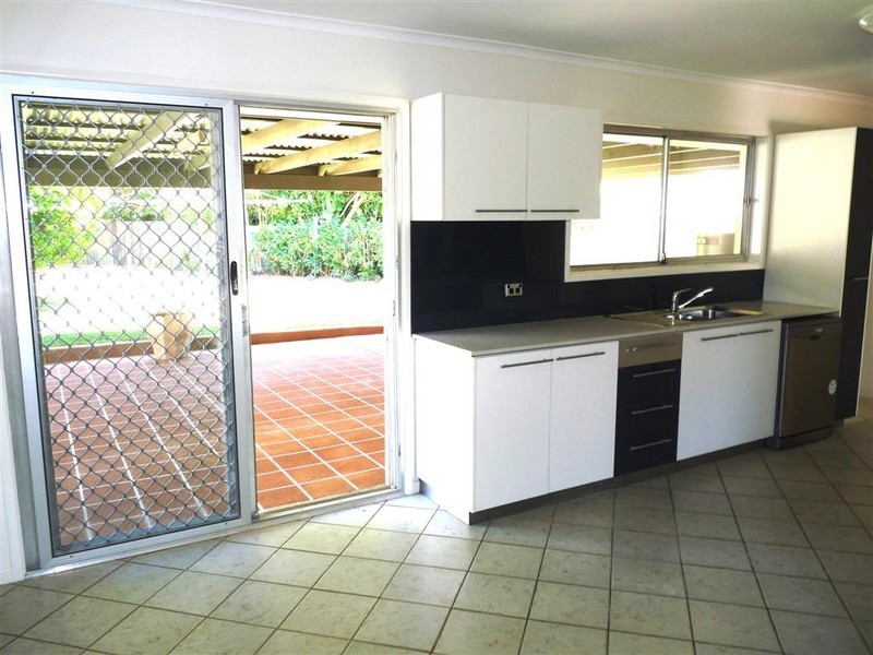 21 High View Drive, Cleveland QLD 4163