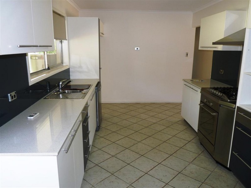 21 High View Drive, Cleveland QLD 4163