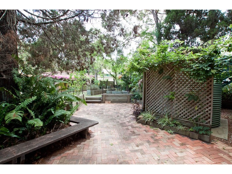 Coochiemudlo Island QLD 4184