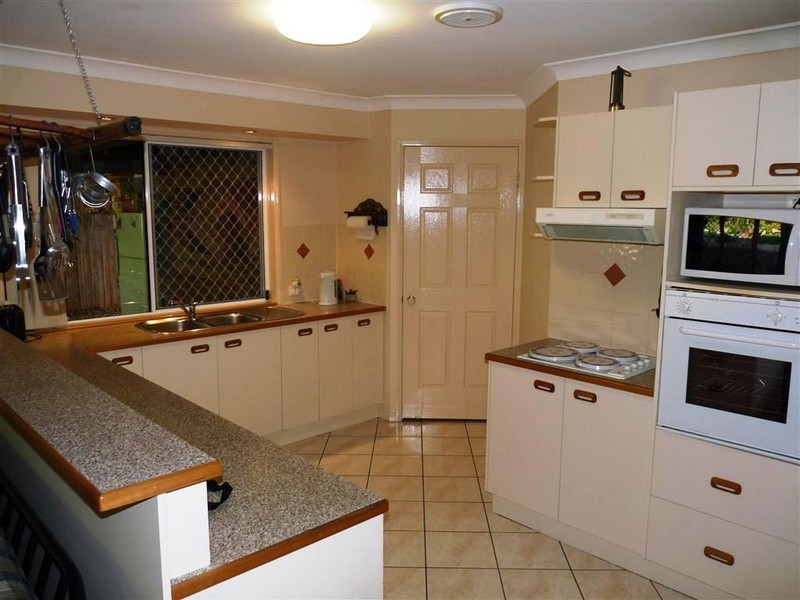 10 Palmerston Place, Victoria Point QLD 4165