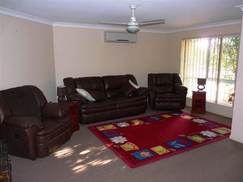 10 Palmerston Place, Victoria Point QLD 4165