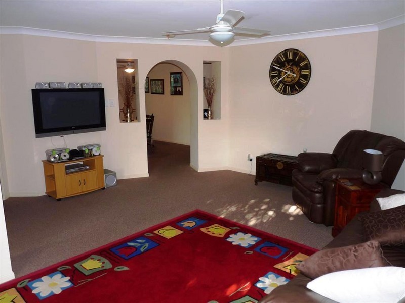 10 Palmerston Place, Victoria Point QLD 4165